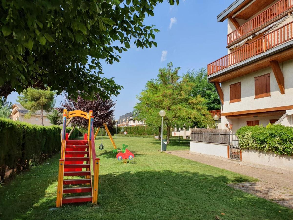 ז'אקה Apartamento Goxoa מראה חיצוני תמונה